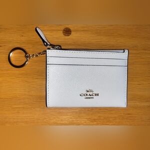 Coach White Leather Zip Card Case with Keyring